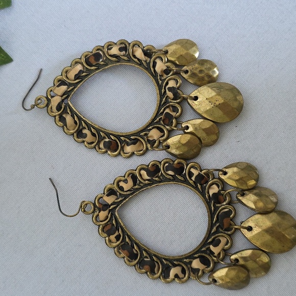 Large Statement Gold Teardrop Animal Print Earrings - Picture 1 of 7